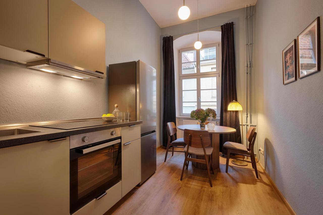 Homie Stay Am Marktplatz - Wohnen Im Historischen Balthasar-Neumann-Apartment Вюрцбург Екстериор снимка